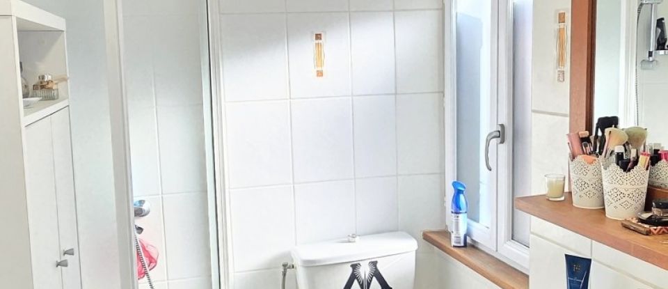 Apartment 2 rooms of 33 m² in Clermont-Ferrand (63000)