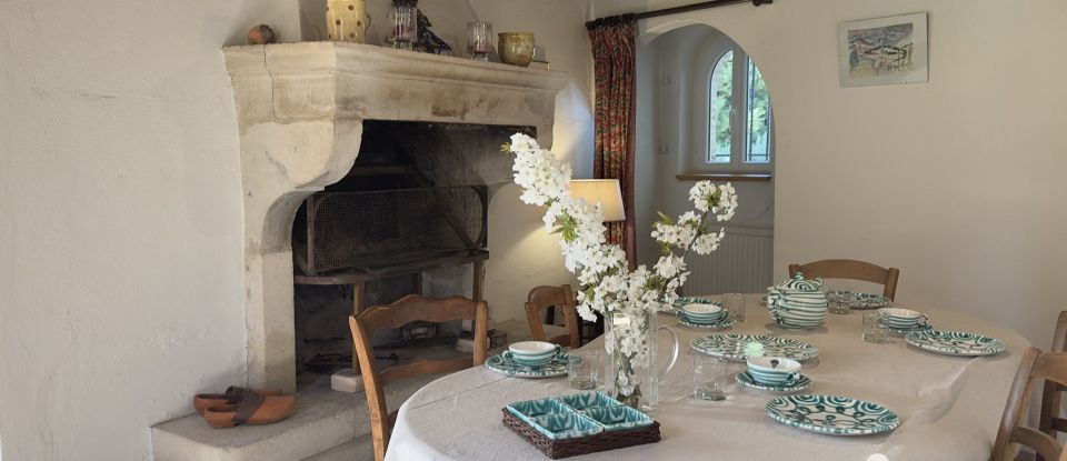 Maison rustique 5 pièces de 198 m² à Valaurie (26230)