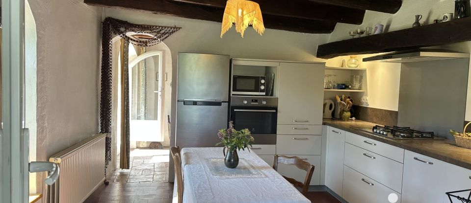 Maison rustique 5 pièces de 198 m² à Valaurie (26230)