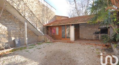 Village house 4 rooms of 135 m² in Montfrin (30490)