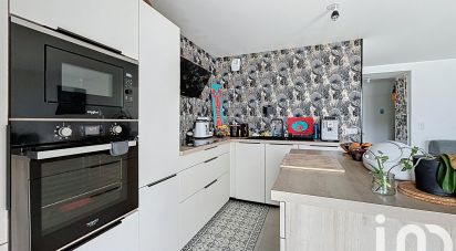 Appartement 3 pièces de 66 m² à Rennes (35000)
