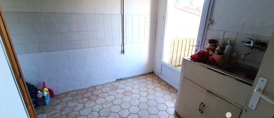 House 4 rooms of 98 m² in Les Sables-d'Olonne (85100)