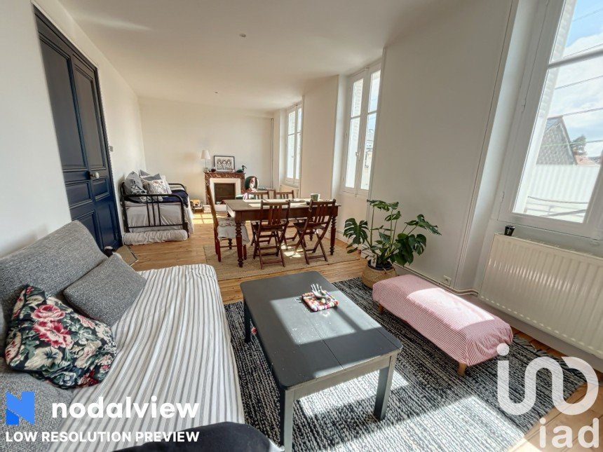 Apartment 2 rooms of 52 m² in Nantes (44000)
