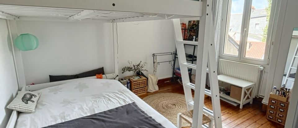 Apartment 2 rooms of 52 m² in Nantes (44000)