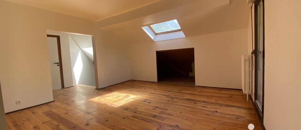 Architectural house 5 rooms of 190 m² in Pont-en-Royans (38680)
