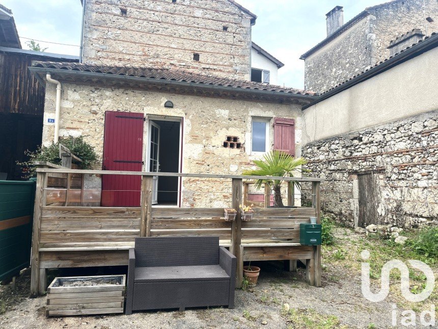 Maison 2 pièces de 57 m² à Clermont-Dessous (47130)