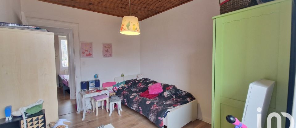 Village house 4 rooms of 104 m² in Vif (38450)