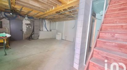 Building in Leucate (11370) of 90 m²