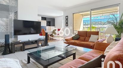 Appartement 4 pièces de 92 m² à Hyères (83400)