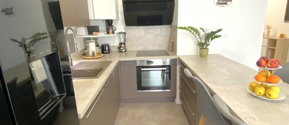 Apartment 3 rooms of 59 m² in Évry (91000)