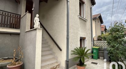 Townhouse 5 rooms of 117 m² in Fontaine (38600)