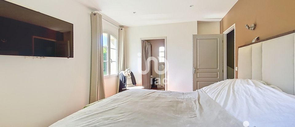 Architectural house 6 rooms of 190 m² in Pradines (46090)