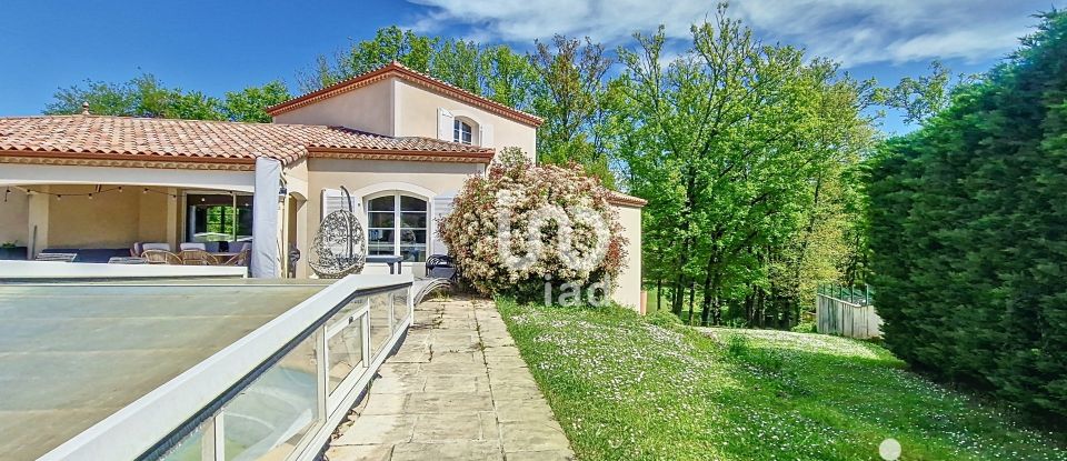 Architectural house 6 rooms of 190 m² in Pradines (46090)
