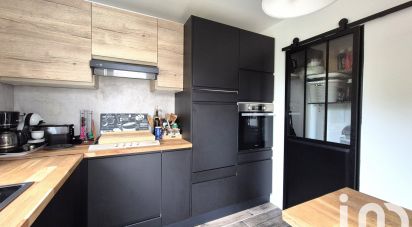 House 4 rooms of 96 m² in Verneuil-l'Étang (77390)