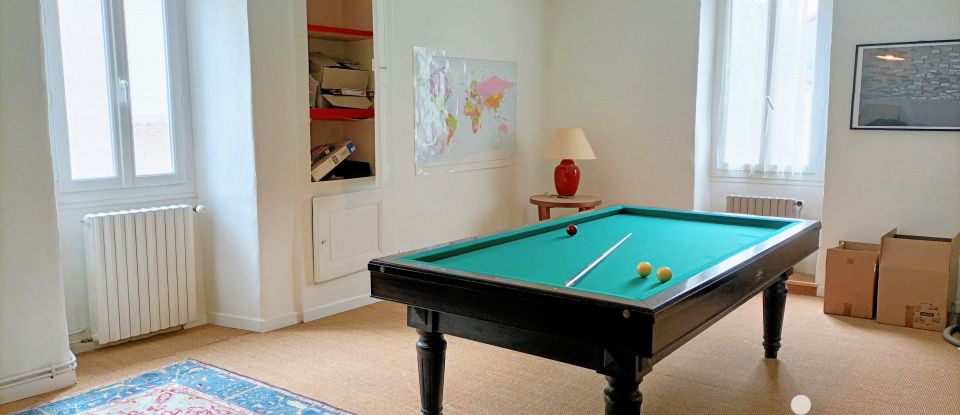 Maison 6 pièces de 168 m² à Martel (46600)