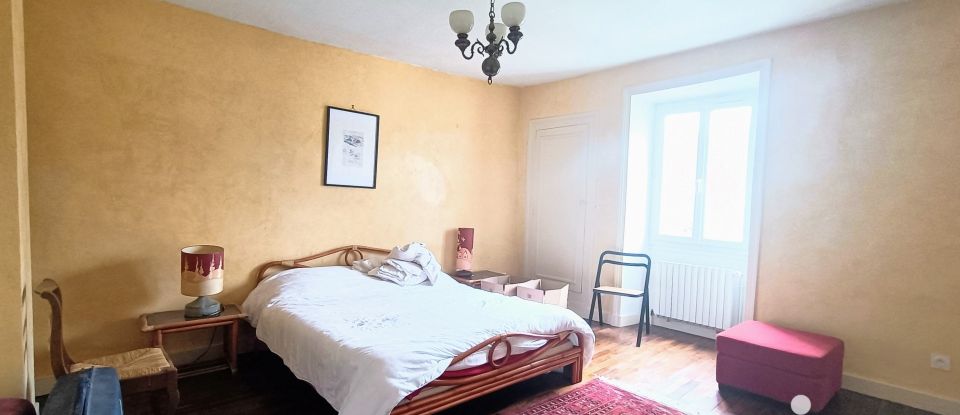 Maison 6 pièces de 168 m² à Martel (46600)