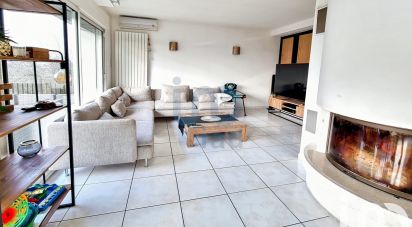 Architectural house 9 rooms of 215 m² in Chennevières-sur-Marne (94430)