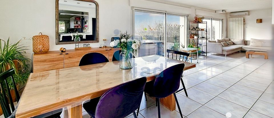 Architectural house 9 rooms of 215 m² in Chennevières-sur-Marne (94430)