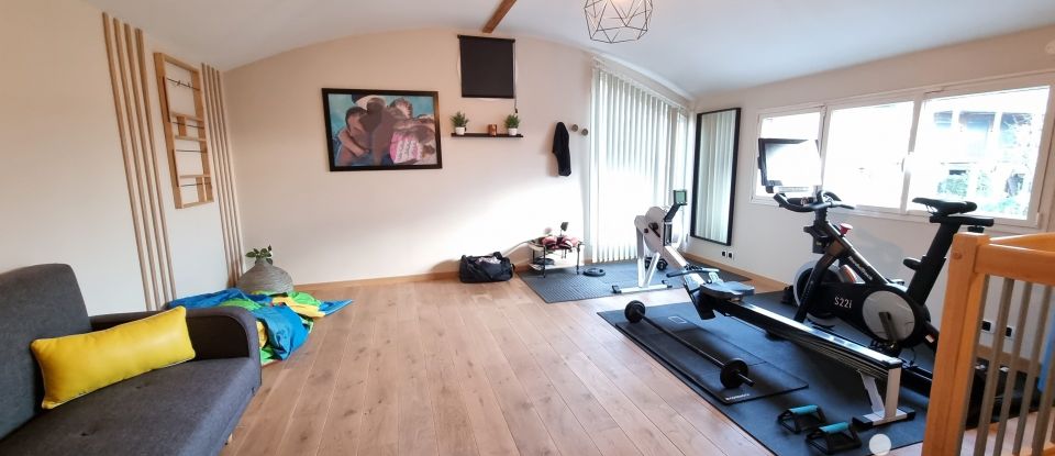 Architectural house 9 rooms of 215 m² in Chennevières-sur-Marne (94430)