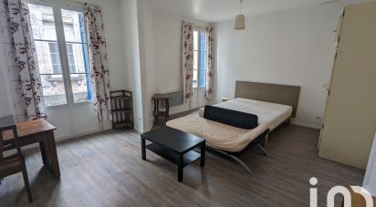 Apartment 1 room of 38 m² in Bordeaux (33800)