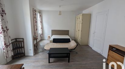 Apartment 1 room of 38 m² in Bordeaux (33800)