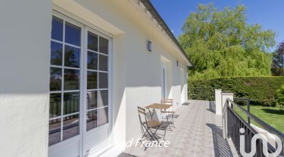 Maison traditionnelle 6 pièces de 163 m² à Auneau-Bleury-Saint-Symphorien (28700)