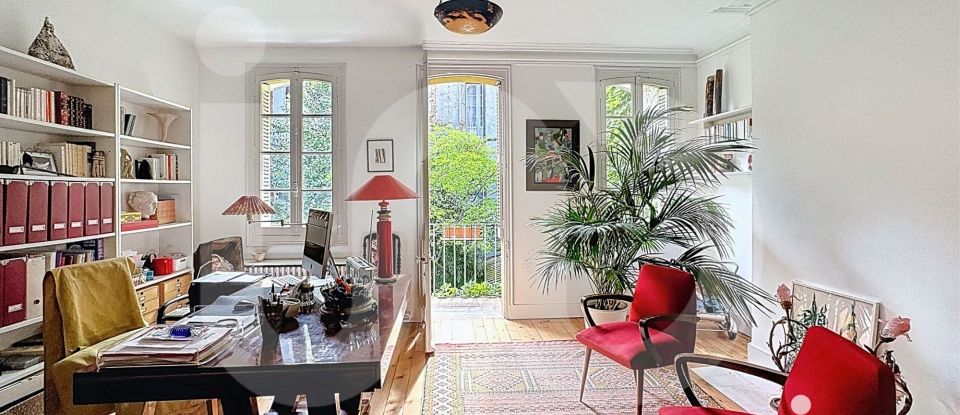 House 6 rooms of 200 m² in Toulouse (31000)