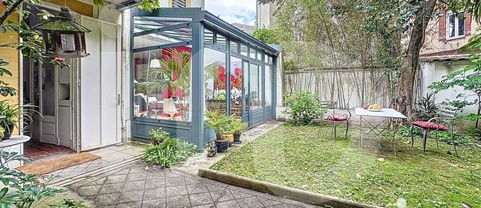 House 6 rooms of 200 m² in Toulouse (31000)