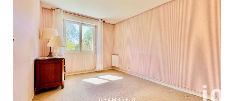 Appartement 5 pièces de 100 m² à Bois-Guillaume (76230)