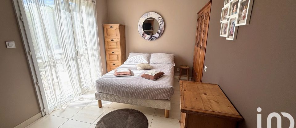 Maison 5 pièces de 112 m² à Saint-Martin-d'Ardèche (07700)