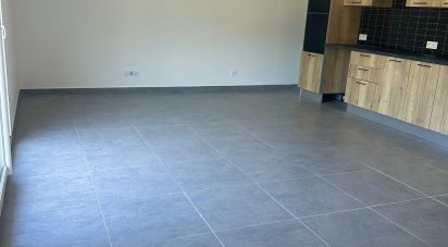 Appartement 3 pièces de 70 m² à Peypin (13124)