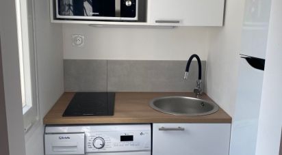 Appartement 1 pièce de 20 m² à Bordeaux (33800)