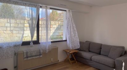Appartement 1 pièce de 20 m² à Bordeaux (33800)