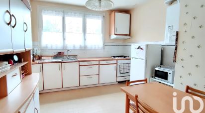 Appartement 3 pièces de 81 m² à Rennes (35000)
