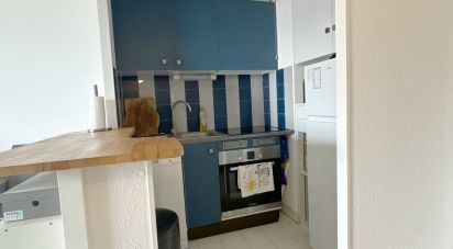 Apartment 2 rooms of 38 m² in Fréjus (83600)