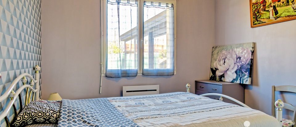 House 4 rooms of 105 m² in Macau (33460)