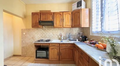 House 4 rooms of 69 m² in Garges-lès-Gonesse (95140)