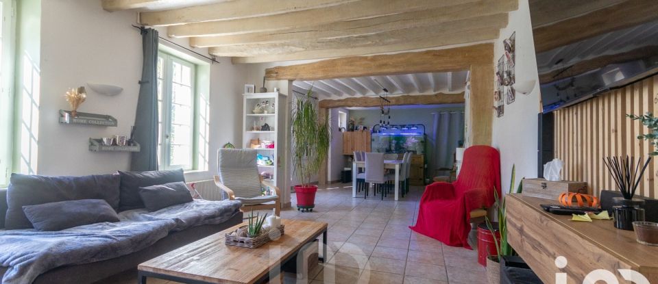 Longere 5 rooms of 125 m² in Gisors (27140)