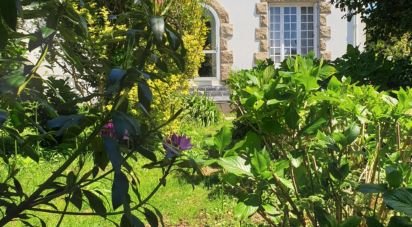 Maison traditionnelle 6 pièces de 125 m² à Plozévet (29710)