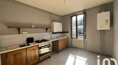 Apartment 3 rooms of 400 m² in Voiron (38500)