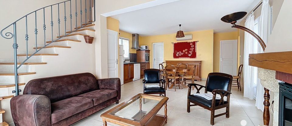 Maison 3 pièces de 76 m² à Espondeilhan (34290)