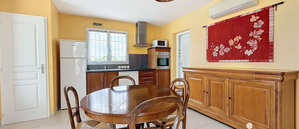 Maison 3 pièces de 76 m² à Espondeilhan (34290)
