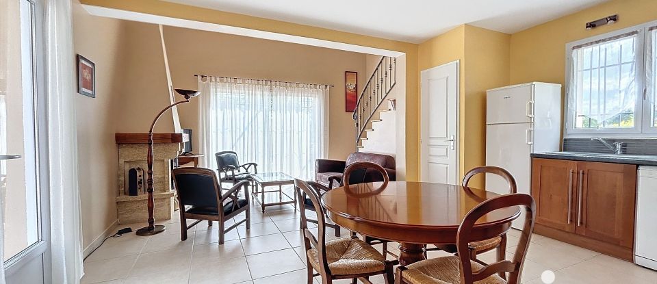 Maison 3 pièces de 76 m² à Espondeilhan (34290)