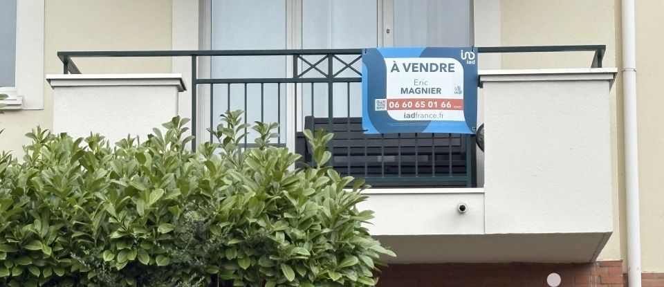 Apartment 2 rooms of 47 m² in Franconville (95130)