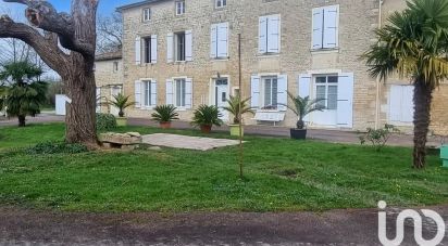 Maison 14 pièces de 260 m² à Brioux-sur-Boutonne (79170)