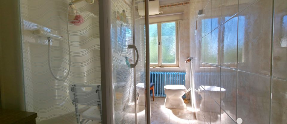 Maison 5 pièces de 105 m² à Loupershouse (57510)