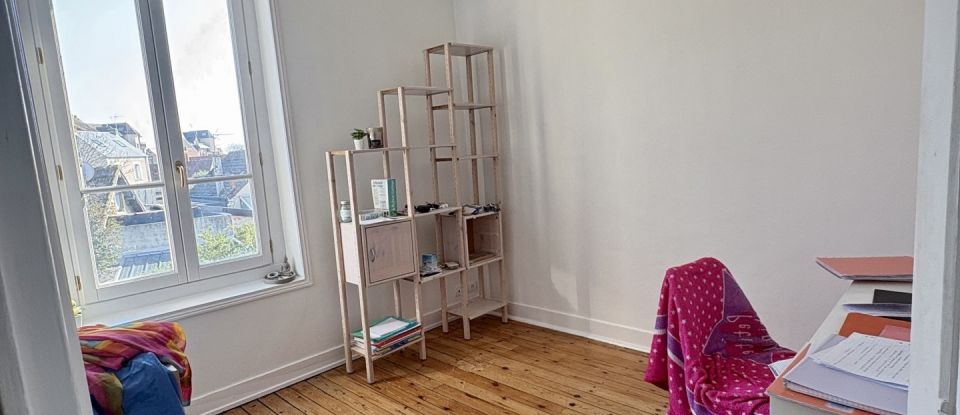 Maison 9 pièces de 190 m² à Ouistreham (14150)
