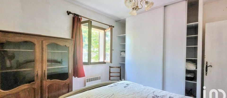 Maison 3 pièces de 104 m² à Villecroze (83690)