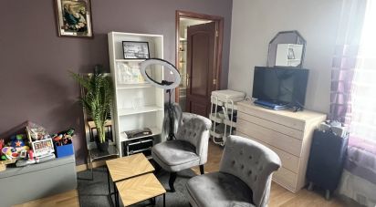 House 6 rooms of 153 m² in Bègles (33130)