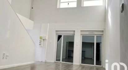 Apartment 3 rooms of 86 m² in Saint-Quentin (02100)